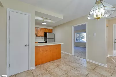 243 Old Towne Road, Spartanburg, SC 29301 - Photo 11