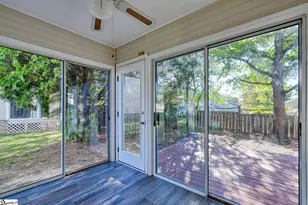 243 Old Towne Rd, Spartanburg, SC 29301 - Photo 23