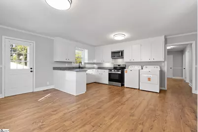 308 Gordon Street Extension, Greenville, SC 29611 - Photo 7