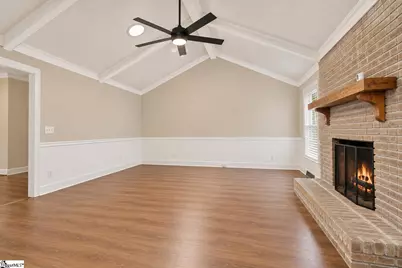 8 Oak Tree Drive, Taylors, SC 29687 - Photo 5