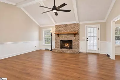 8 Oak Tree Drive, Taylors, SC 29687 - Photo 3