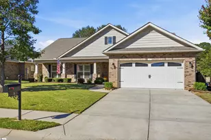 3 Moonlit Dr, Greenville, SC 29605 - Photo 1