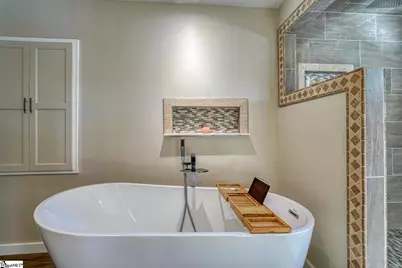 200 S Pointe, Cowpens, SC 29330 - Photo 23