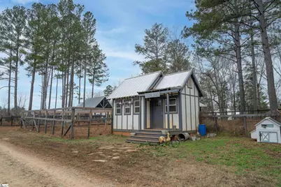 1425 S Harper Street, Laurens, SC 29360 - Photo 7