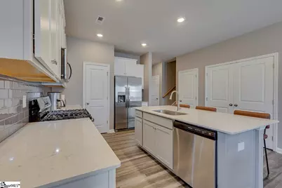 303 Paneer Lane, Taylors, SC 29687 - Photo 9