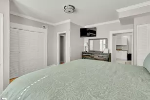 801 E North St, Greenville, SC 29601 - Photo 15