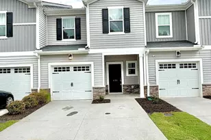 424 Windsinger Ln, Greer, SC 29650 - Photo 1