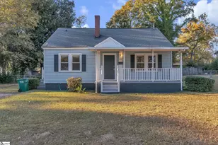 127 Swanee St, Spartanburg, SC 29303 - Photo 1