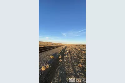 5160 Esther Avenue, Silver Springs, NV 89429 - Photo 17