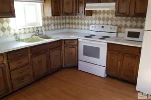 237 & 245 F St, Hawthorne, NV 89415 - Photo 11