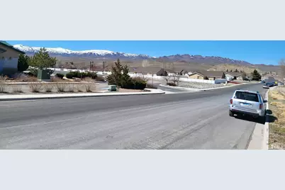 610 Desert Shadows Lane, Fernley, NV 89408 - Photo 3