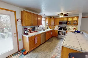 150 Reeves Rd, McDermitt, NV 89421 - Photo 17