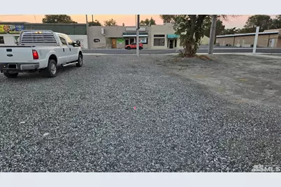 1070 Cornell Avenue, Lovelock, NV 89419 - Photo 9