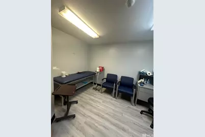 805 E Main Street, Fernley, NV 89408 - Photo 15