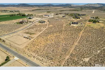 1372 Oreana Peak Court, Gardnerville, NV 89410 - Photo 9