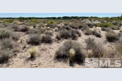 3810 E Antelope Street, Silver Springs, NV 89429 - Photo 3