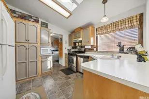 169 Crescent Dr, Stateline, NV 89449 - Photo 11