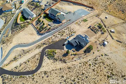 3600 Sun Cloud Circle, Reno, NV 89506 - Photo 17