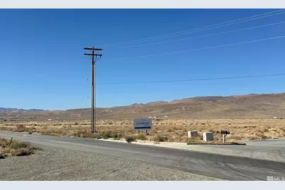 01516108 Idaho Street, Silver Springs, NV 89429 - Photo 5