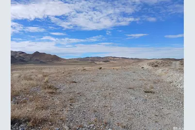 24 Ludington Road, Yerington, NV 89447 - Photo 7