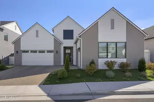 718 W Pleasant Oak Trl, Reno, NV 89511 - Photo 3