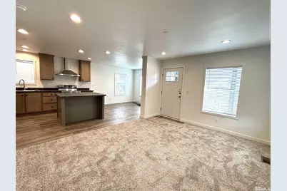 475 Camellia Way, Lovelock, NV 89419 - Photo 3