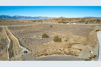 1421 Hunters Point, Gardnerville, NV 89410 - Photo 23