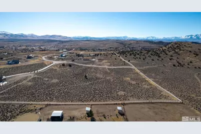 1421 Hunters Point, Gardnerville, NV 89410 - Photo 13