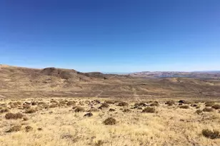 01512108 Off Of Onyx, Silver Springs, NV 89429 - Photo 1