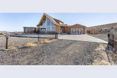 2330 Hillcrest Road, Fernley, NV 89408 - Photo 21