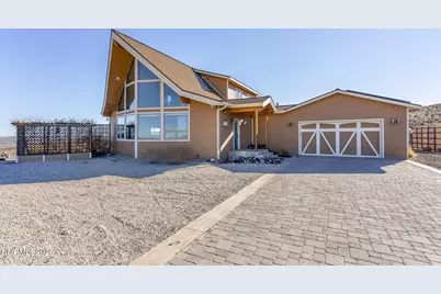 2330 Hillcrest Road, Fernley, NV 89408 - Photo 1