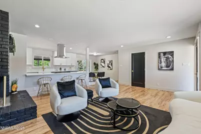 395 Chevy Chase Street, Reno, NV 89509 - Photo 7