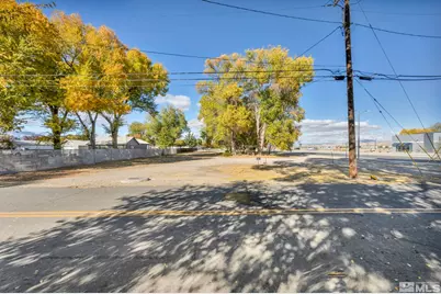 1695 Marvel Way, Reno, NV 89502 - Photo 5