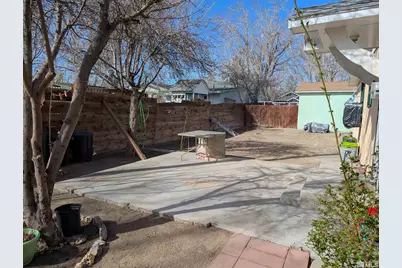 115 Commercial Avenue, Yerington, NV 89447 - Photo 11