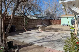 115 Commercial Ave, Yerington, NV 89447 - Photo 11