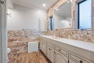 1880 Meadowview Ln, Reno, NV 89509 - Photo 23