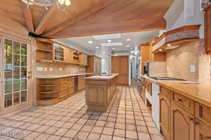 1880 Meadowview Ln, Reno, NV 89509 - Photo 13