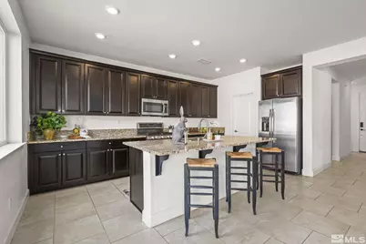 9726 Pachuca Drive, Reno, NV 89521 - Photo 3