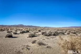 2345 E 4th St, Silver Springs, NV 89429 - Photo 29