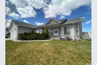 686 Castle Way, Winnemucca, NV 89445 - Photo 1