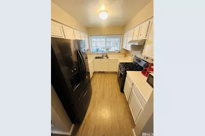 1808 Rock Court, Carson City, NV 89701 - Photo 9