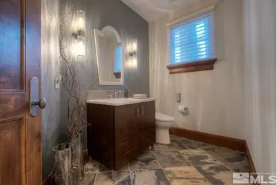 6090 Lake Geneva Drive, Reno, NV 89511 - Photo 31