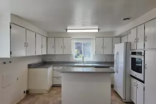 311 S Main St, Yerington, NV 89447 - Photo 9