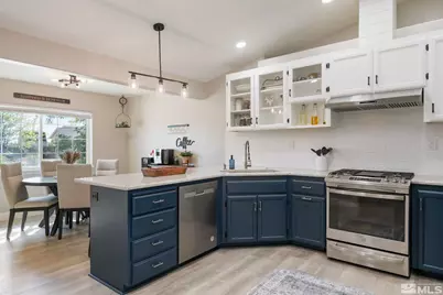 3215 Spring Circle, Silver Springs, NV 89429 - Photo 11