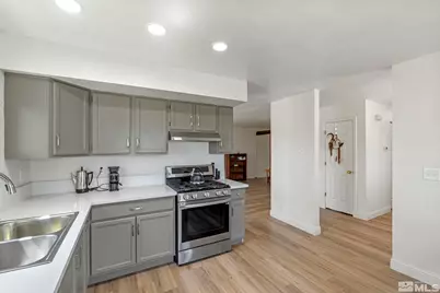 10605 Osage Road, Reno, NV 89508 - Photo 13