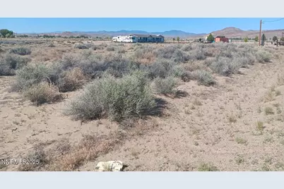 2655 E 9th Street, Silver Springs, NV 89429 - Photo 5