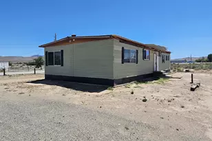 7 Norris Rd, Yerington, NV 89447 - Photo 3