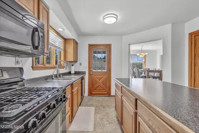 670 Valle Verde Drive, Sparks, NV 89441 - Photo 13