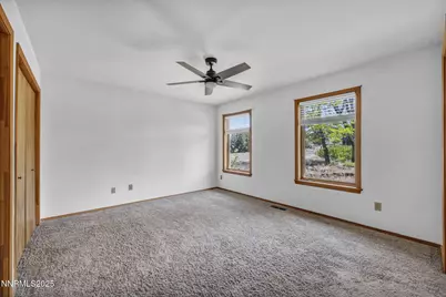 670 Valle Verde Drive, Sparks, NV 89441 - Photo 17
