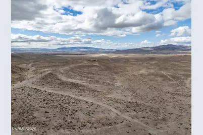1125 Ruby Avenue, Silver Springs, NV 89429 - Photo 3
